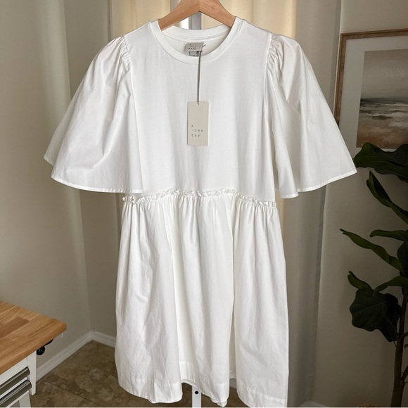 A New Day White Size M Dress Women's Flutter Short Sleeve Knit Woven NWT $25 - Picture 2 of 11